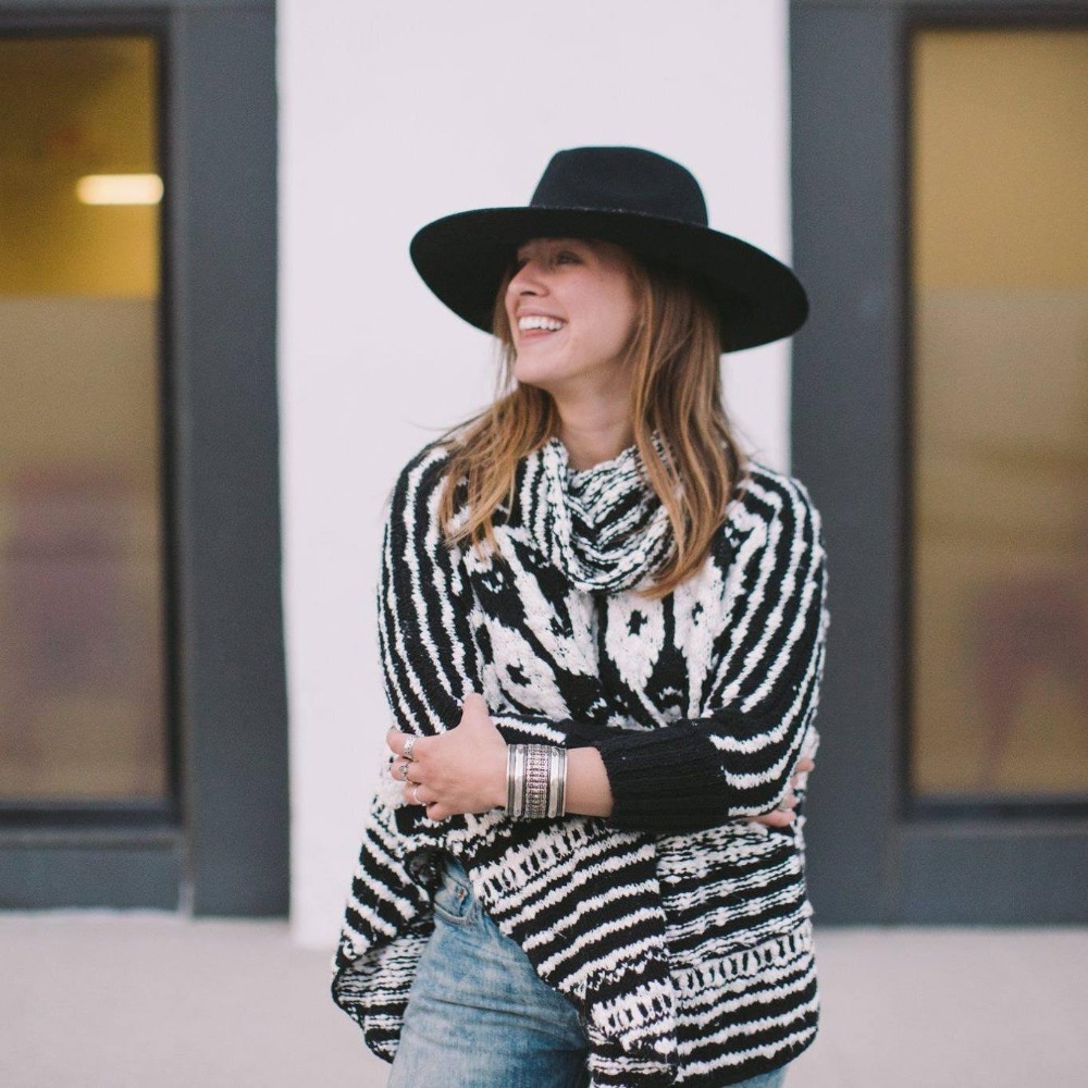 Meet your Posher, Chrissy